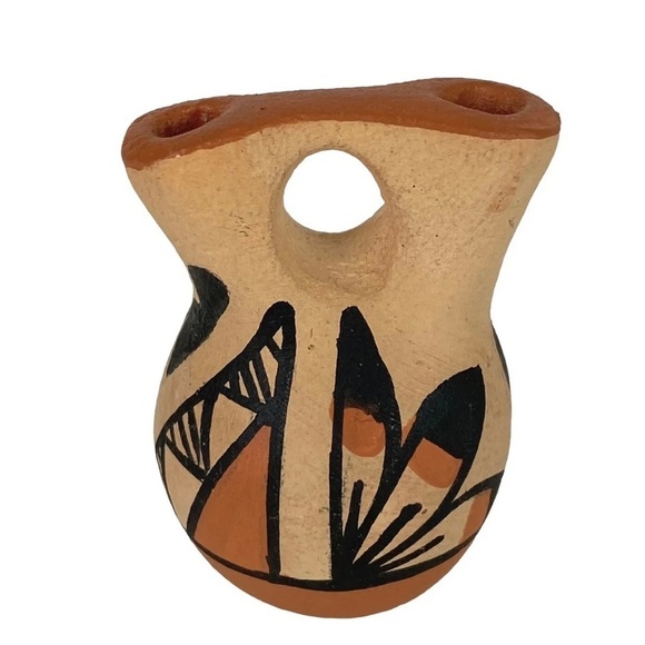 Jemez Pottery Artist Signed R Chavez Wedding Vase Vintage  Southwestern - Picture 5 of 5